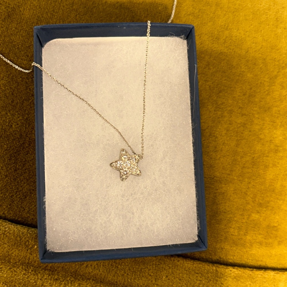 Roberto Coin Tiny Treasures Puffed Star in white gold